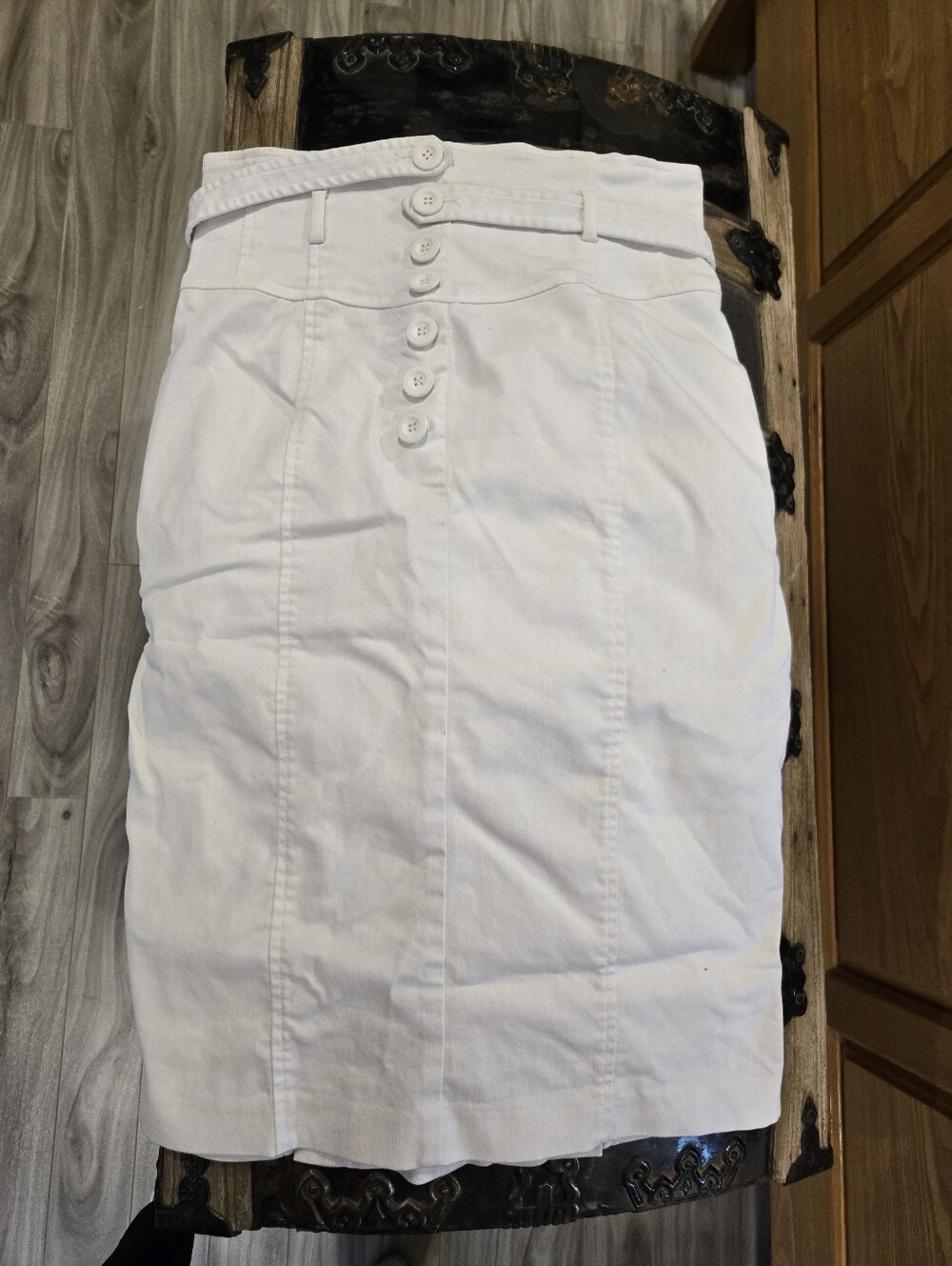 Ricki's White Button-Front Pencil Skirt